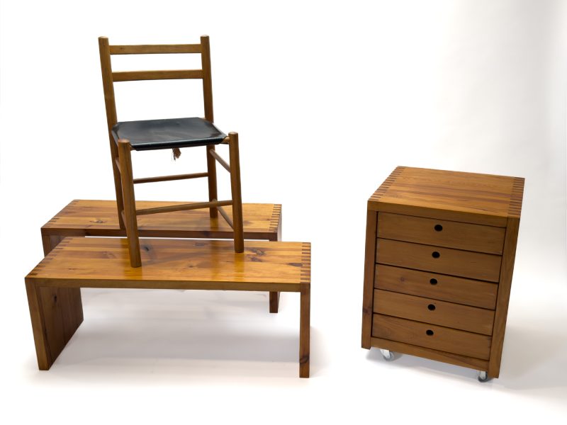 Set by Ate van Apeldoorn